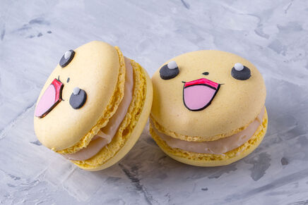 Macarons cu decor POKEMON 1