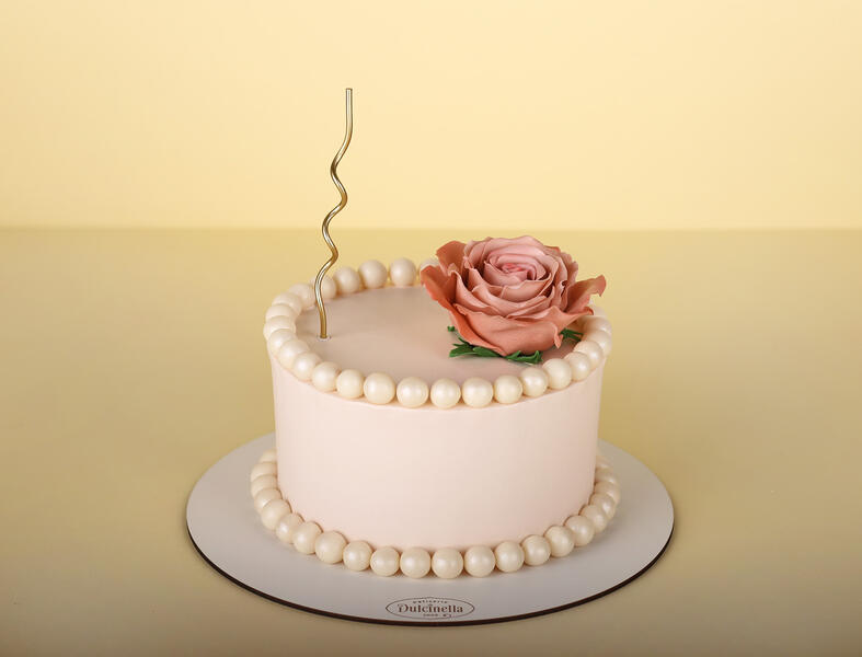 tort trandafir